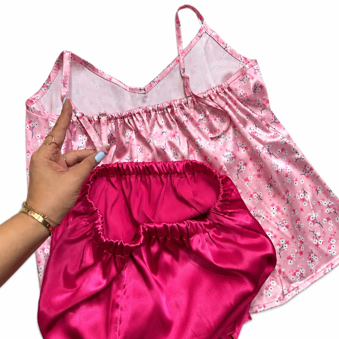 ست تاپ و شلوارک ساتن زنانه طرح شکوفه